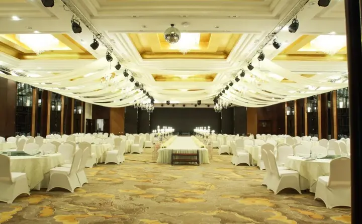 Гуйлинь: Riverside Luxury Hotel