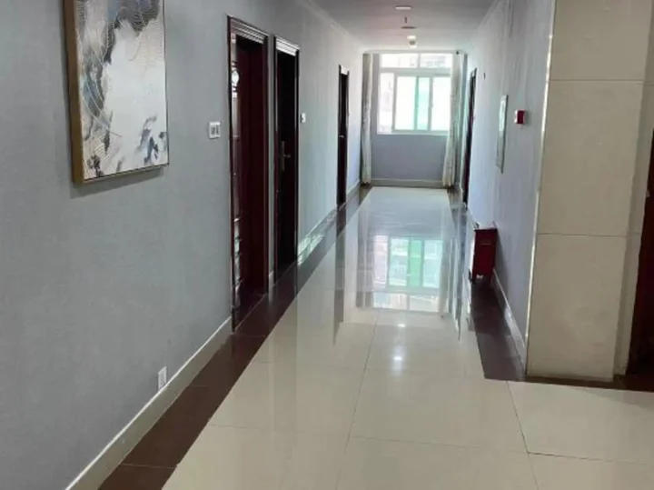 Мейчжу: Yanling Hotel