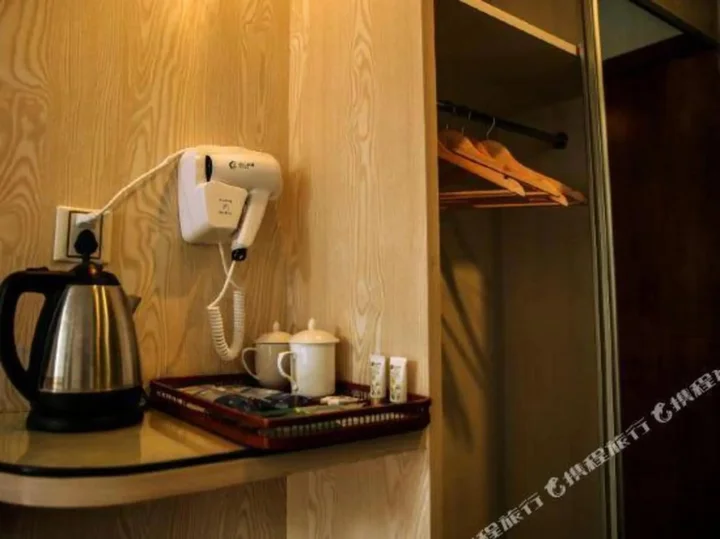 Чжухай: haluoqing Hotel