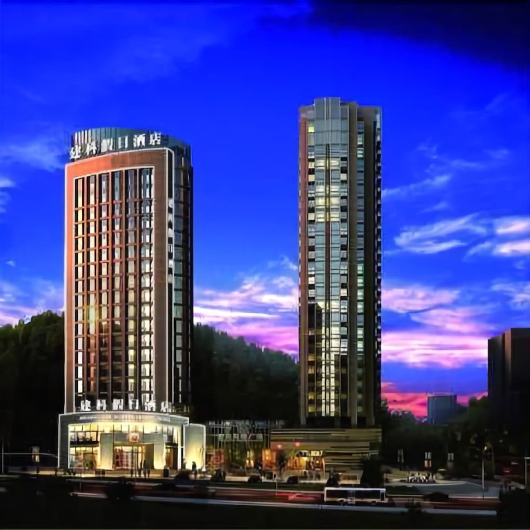 carousel image 3