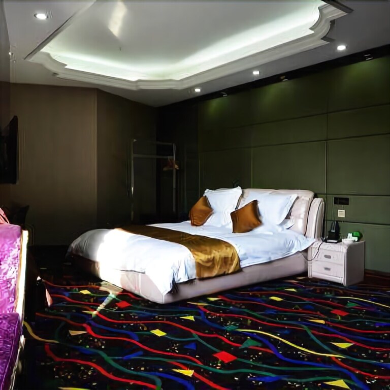 Шиянь: Jianke Holiday Hotel
