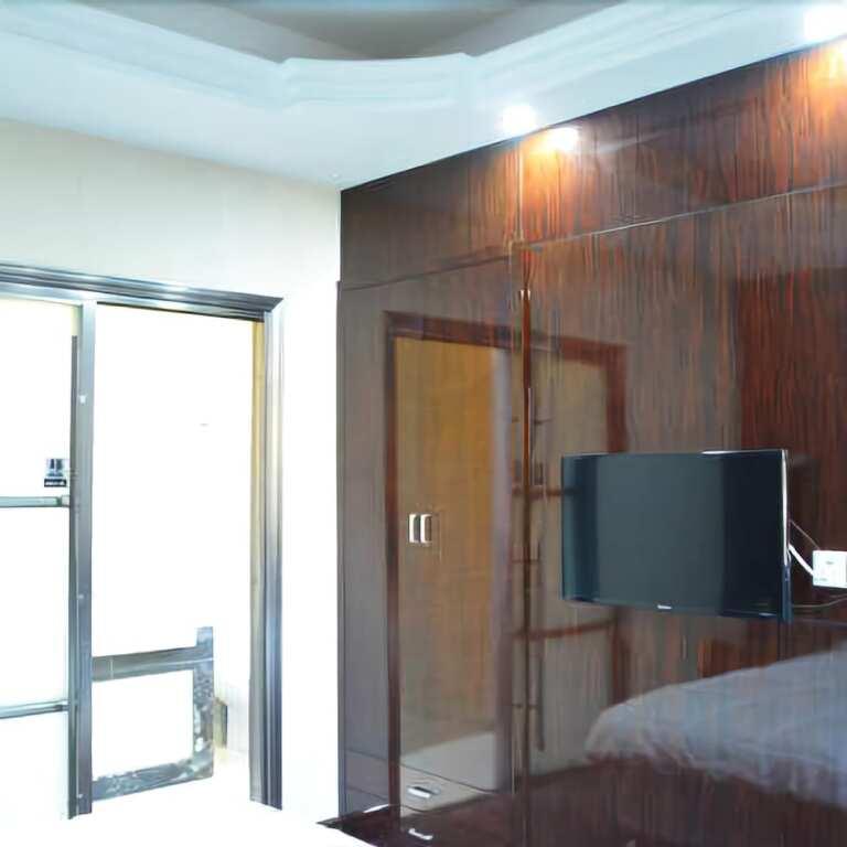Шиянь: Jianke Holiday Hotel
