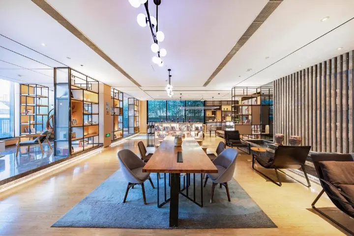 Яньтай: Atour Hotel Zhenda Road South Station Yantai