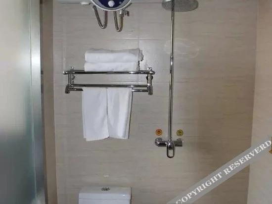 Хулун-Буир: Huarui Express Hotel