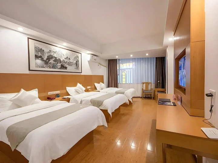 Гуйлинь: GreenTree Inn GuiLin LinGui District JinShan Square JinShui Road Expre