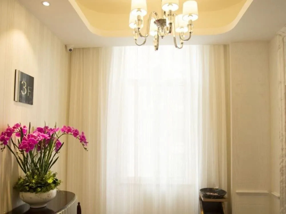 Яньчэн: GreenTree Inn JiangSu Yancheng Jianhu Oubaoliya Zunyuan Express Hotel