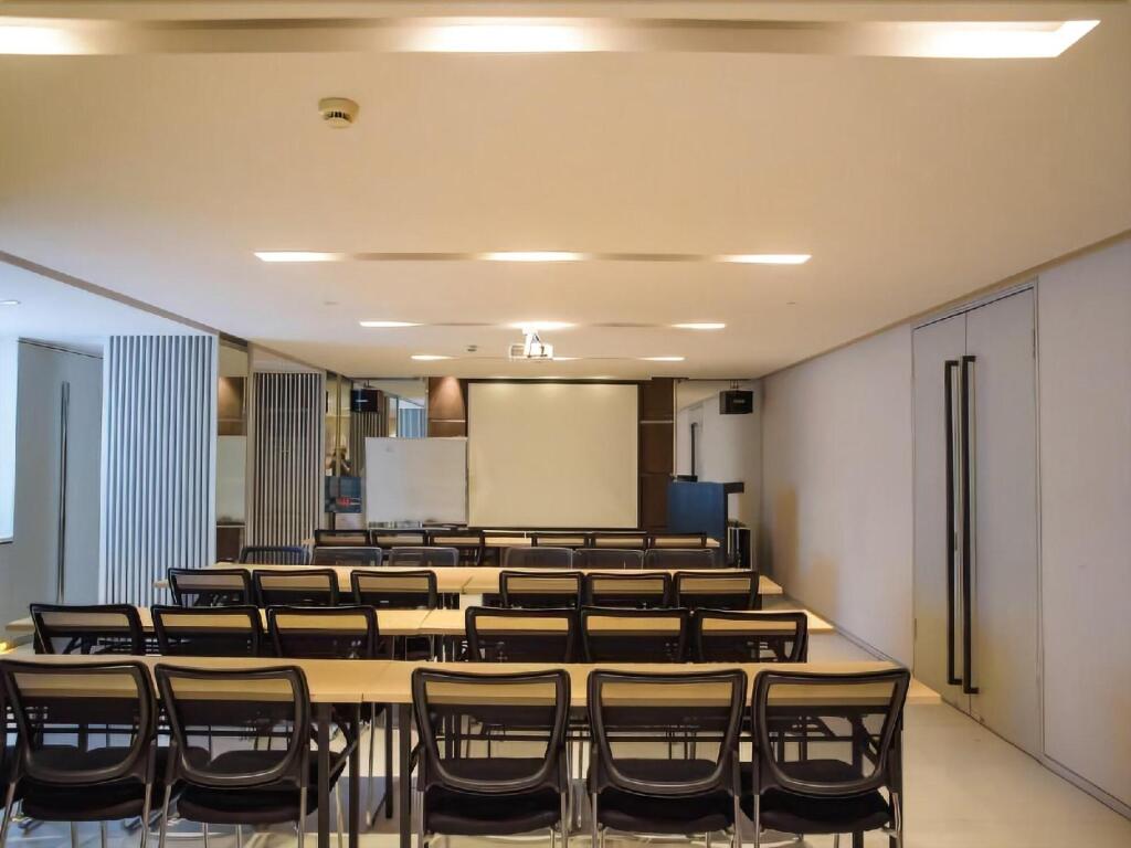 Фошань: Jinjiang Inn Select Foshan Nanhai Guicheng Subway Station
