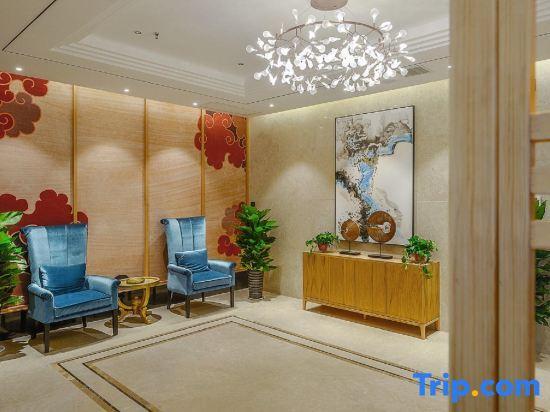 Кайфын: Yue Ting Hotel (Kaifeng Millennium City Park)