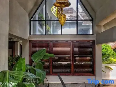 Цзинхун: Xishuangbanna Jinghongyun Jintai Resort Hotel