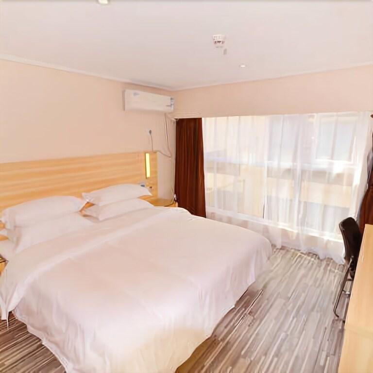 Ухань: City Comfort Inn Hotel (Wuhan Hankou Railway Station West Square)