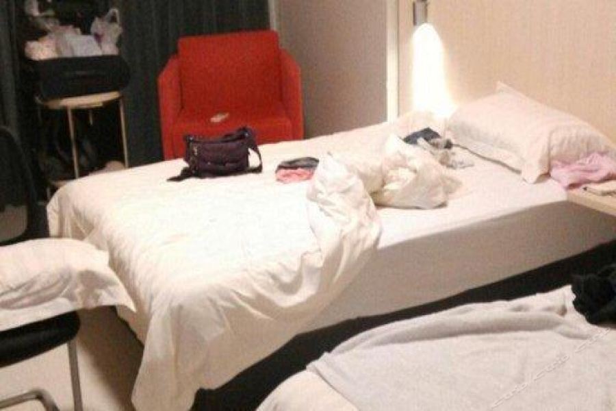Чжаоцин: Jinxing Hotel (Zhaoqing Xinghu Paifang)