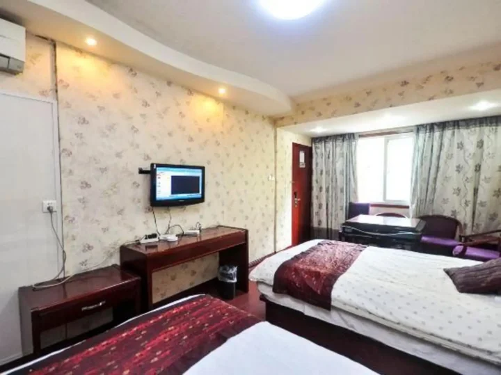 Чжоушань: Hailun Hotel