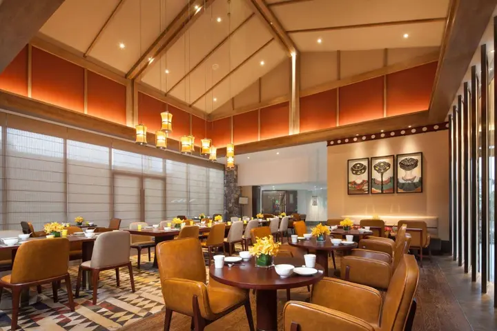 Шангри-Ла: Hilton Garden Inn Shangri-La