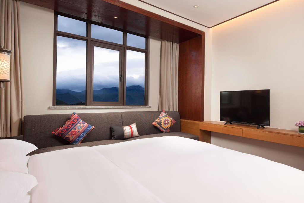 Шангри-Ла: Hilton Garden Inn Shangri-La