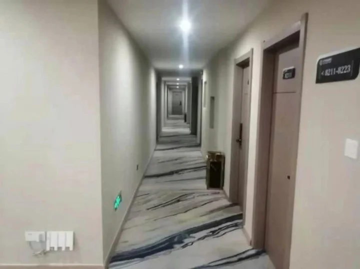 Ляньюньган: Home Inn Huayi Hotel (Wanda Plaza)