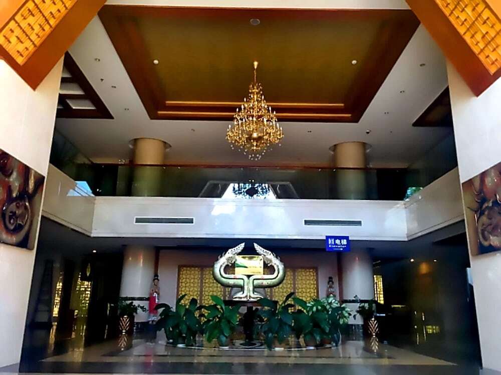 Мэнла: Xi Shuang Ban Na Island Resort
