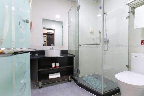 Цзинхун: Yunshang Siji Chain Hotel Jinghong Manting Park