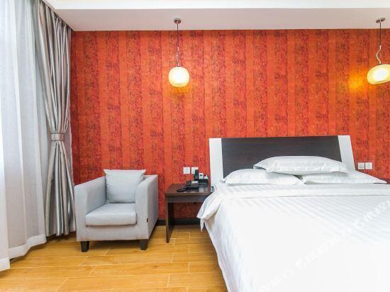 Цзинхун: Yunshang Siji Chain Hotel Jinghong Manting Park