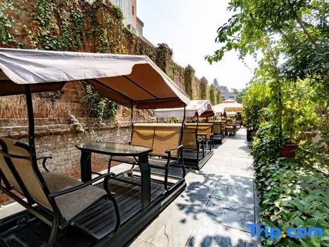 Миян: Pujin Garden Hot Spring Hotel (Mile Huquan)