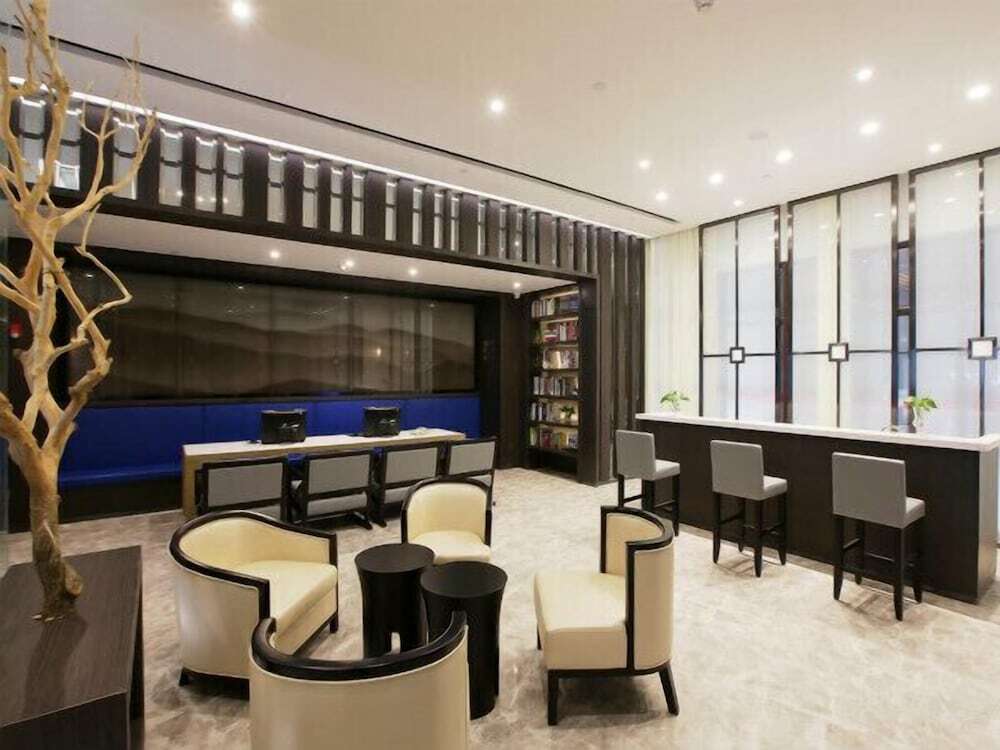Уху: Jinjiang Inn Select Fangchang Darunfa Commercial Square
