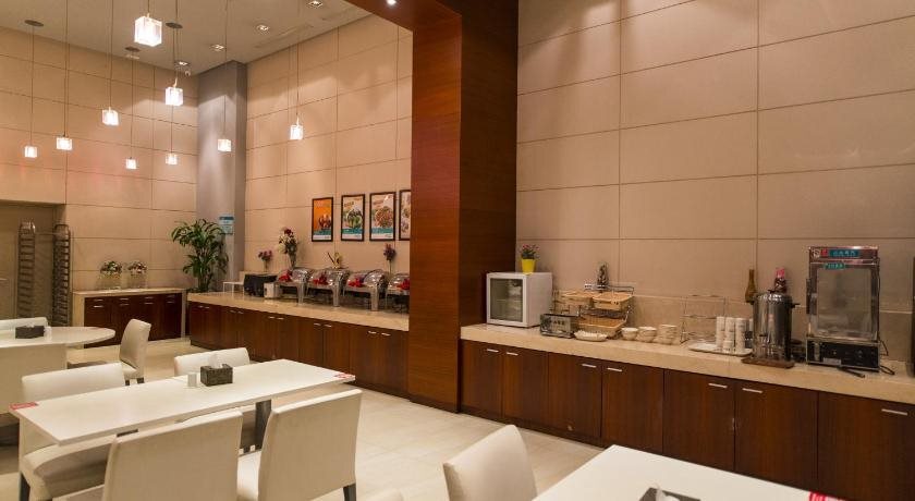 Уху: Jinjiang Inn Select Fangchang Darunfa Commercial Square