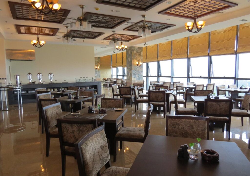 Вэнчен: Mangrove Bay Hotel
