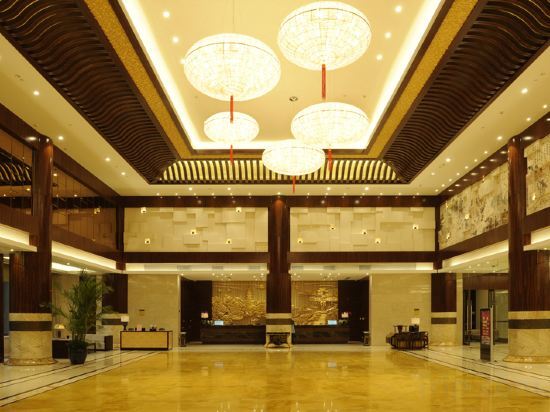 Уси: Purple Clay Hotel