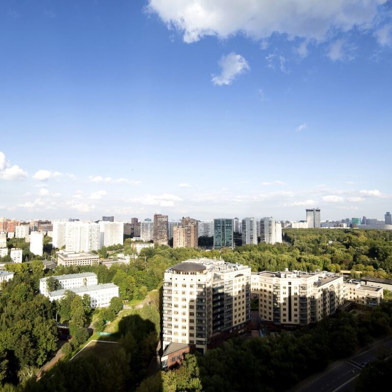 Москва: Апартамент на ул. Новаторов, 4