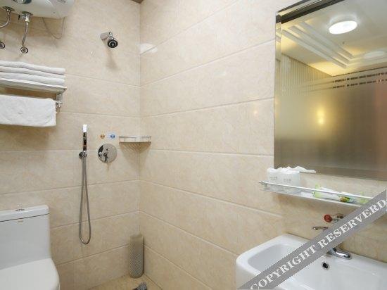Бенкси: Xiaoshi Yijia Hotel