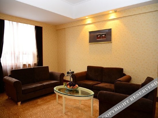Жичжао: Yiqingyun Hotel