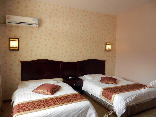 Цзючжайгоу: Vegetable Garden Hotel Jiuzhaigou
