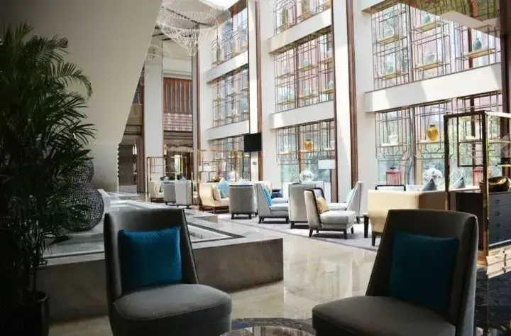 Шэньян: Howard Johnson Jinlian Business Club Hotel Shenyang