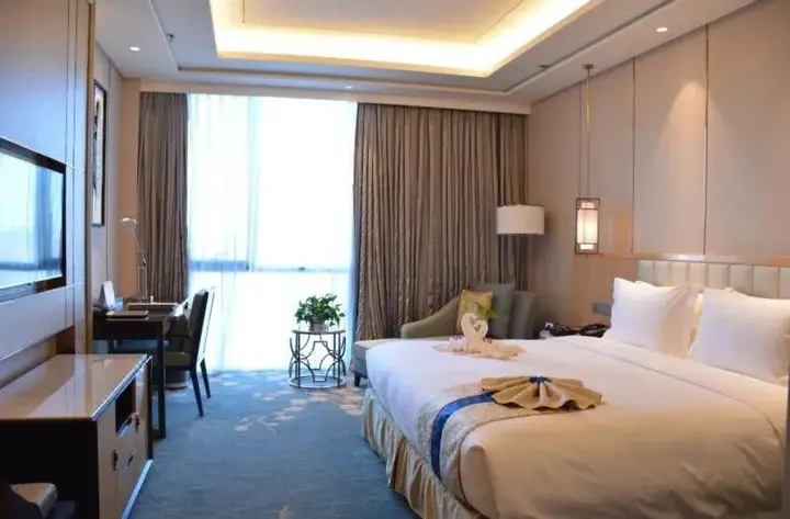 Шэньян: Howard Johnson Jinlian Business Club Hotel Shenyang