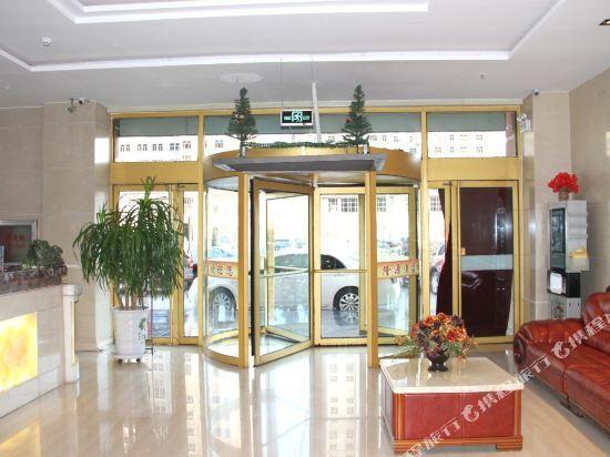 Байан-Нур: Longyuan Hotel