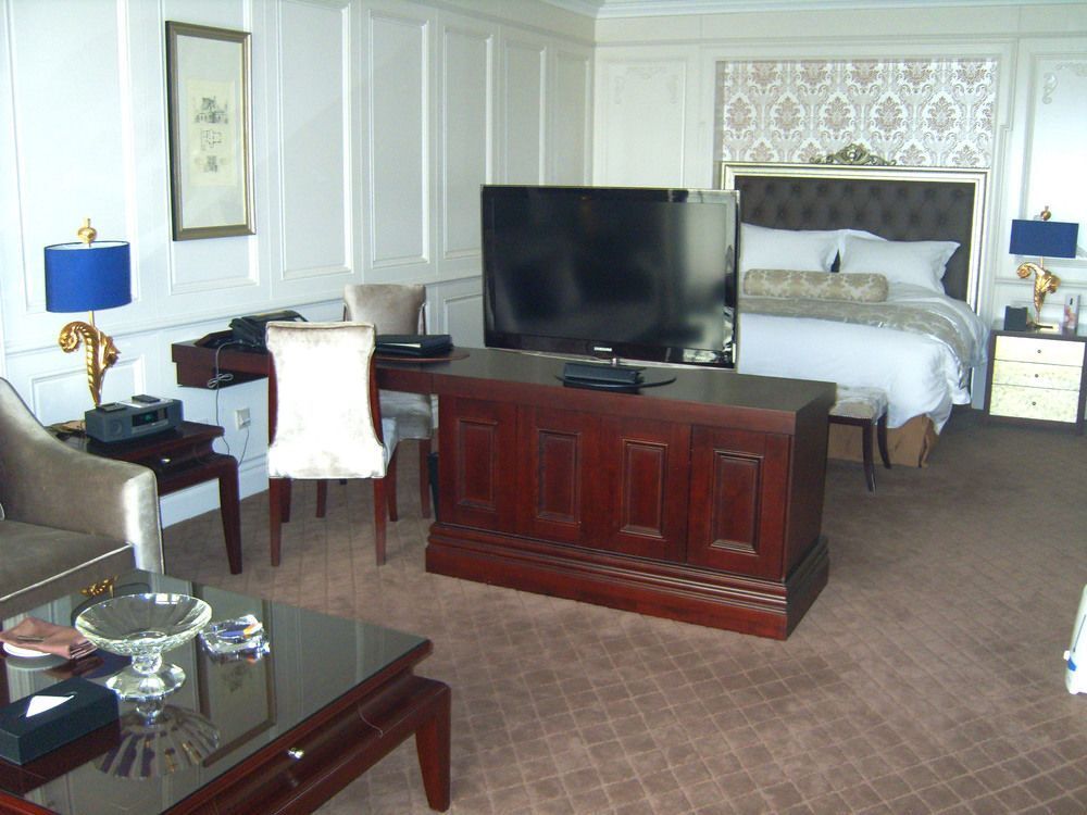 Лянфан: Ovation Three-Convalescence Hotel