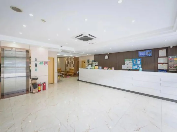 Чжухай: Heyi Express Hotel (Zhuhai Weichuangli Industrial Park)