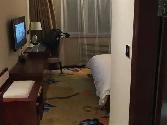 Харбин: Bai Xiang Holiday Hotel (Harbin Central Street)