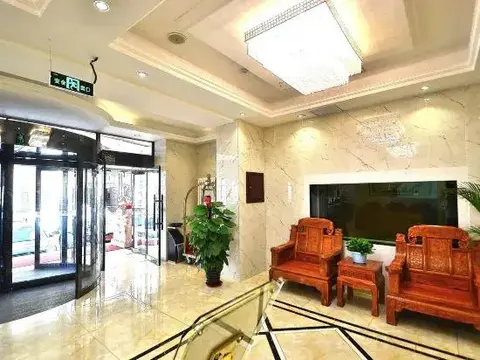 Харбин: Bai Xiang Holiday Hotel (Harbin Central Street)