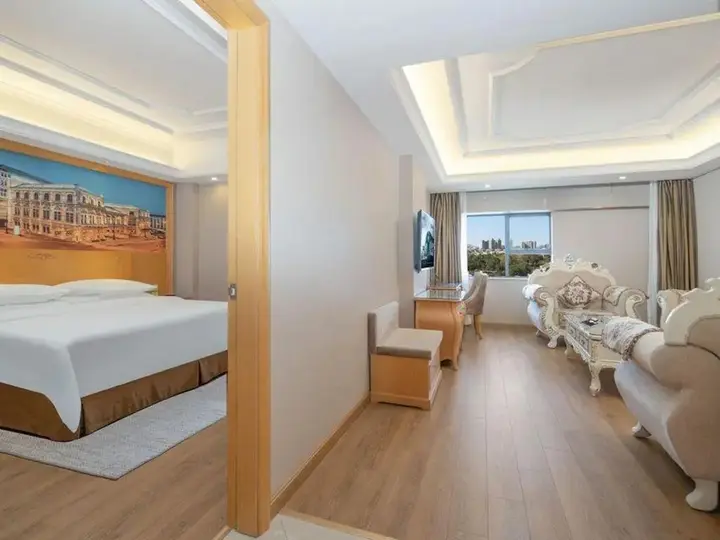 Дунгуань: Vienna Hotel Guangdong Dongguan Dongcheng