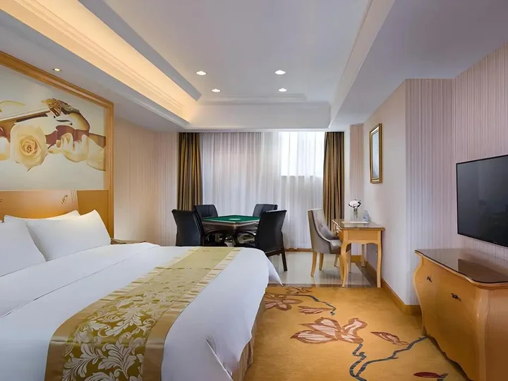 Дунгуань: Vienna Hotel Guangdong Dongguan Dongcheng