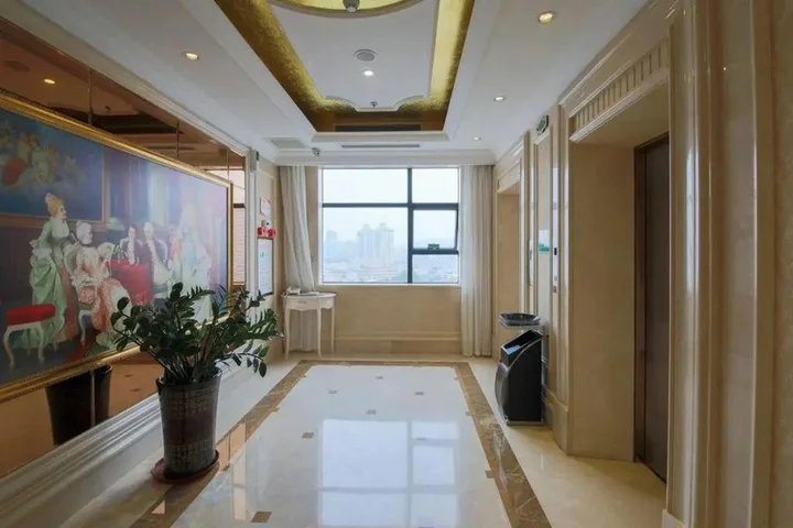 Дунгуань: Vienna Hotel Guangdong Dongguan Dongcheng