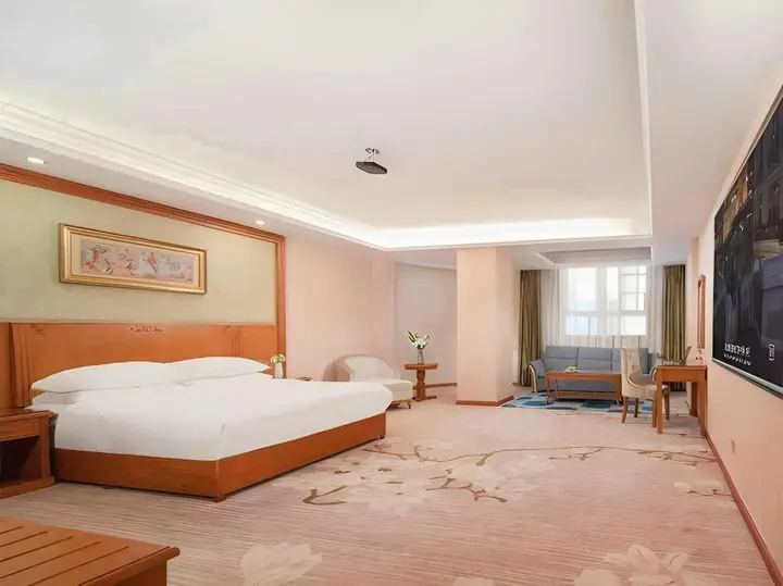 Хойчжоу: Vienna Hotel Huizhou Chenjiang Avenue