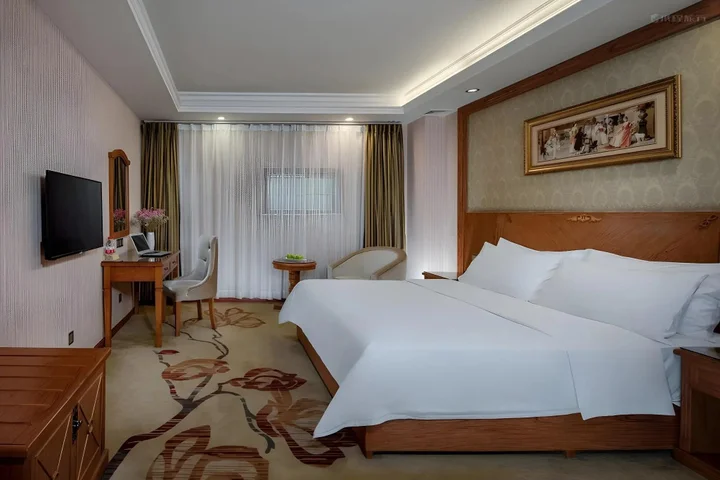Хойчжоу: Vienna Hotel Huizhou Chenjiang Avenue