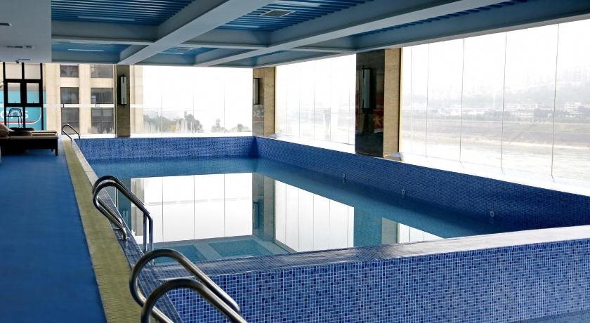 Ибинь: Yibin Celebrity City Hotel