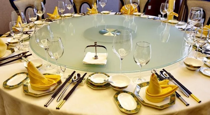 Ибинь: Yibin Celebrity City Hotel