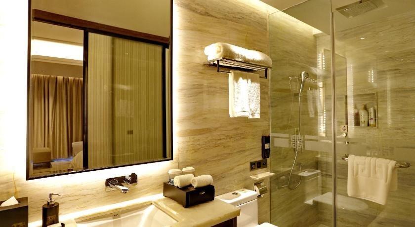 Ибинь: Yibin Celebrity City Hotel
