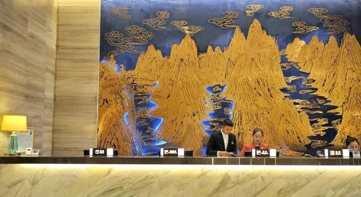 Ибинь: Yibin Celebrity City Hotel