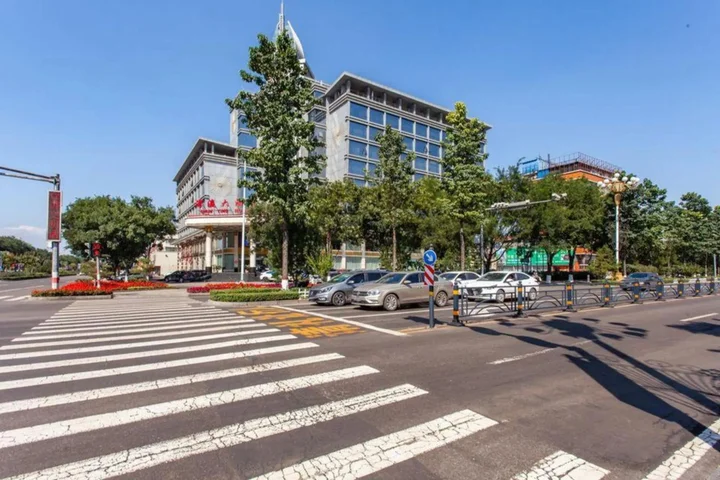 Цзиньчжун: Jin Yuan Hotel