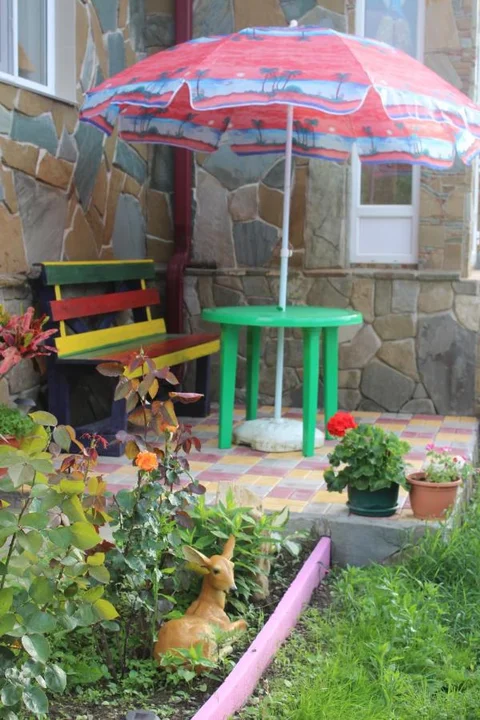 Джубга: U Natalii Guest House
