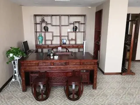 Тунляо: Kezuo Houqi Bowang Hotel (Ganqika Railway Station Bus Station)